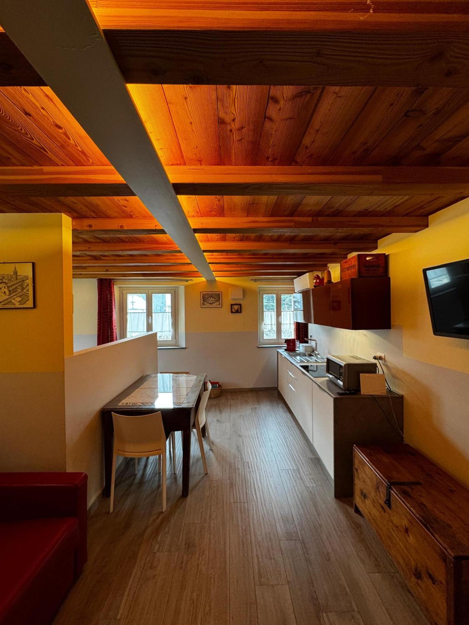 Maison Palmira Aoste Extérieur photo